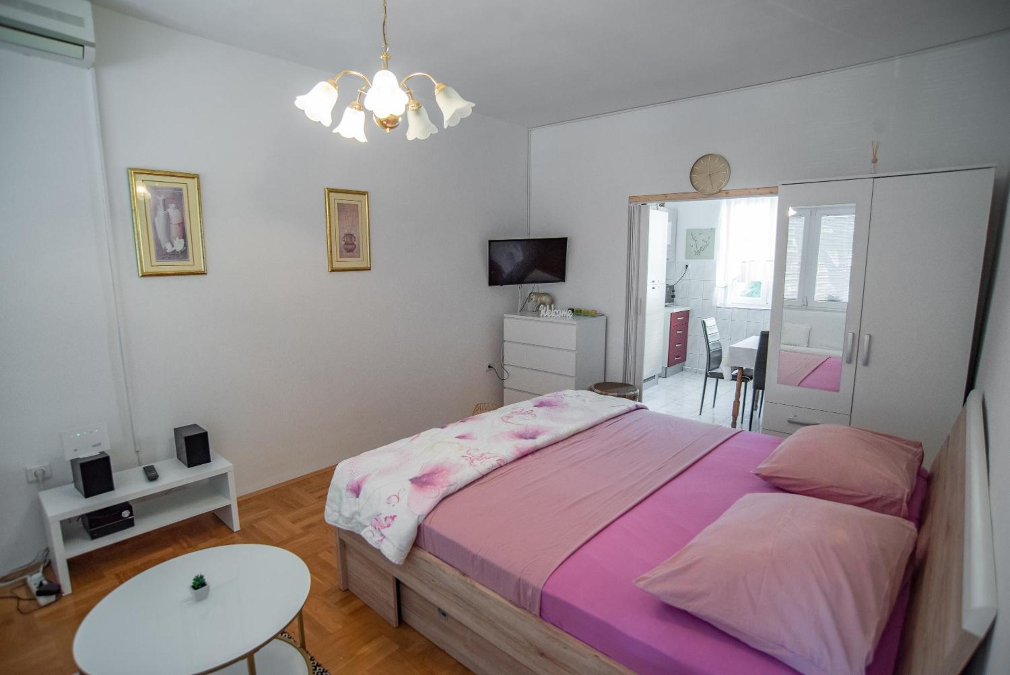 Apartments By The Sea Sumpetar, Omis - 2808 객실 사진